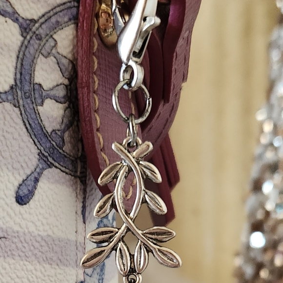 Purse/Backpack Dangle - Picture 2 of 2